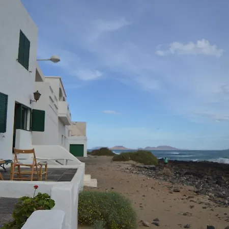 Casa En Primera Linea De Mar Hébergement de vacances