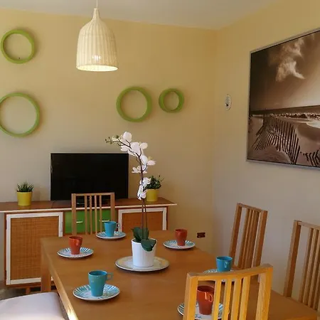 Casa En Primera Linea De Mar Hébergement de vacances *