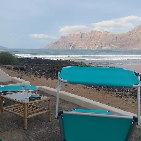 Casa En Primera Linea De Mar Hébergement de vacances Famara
